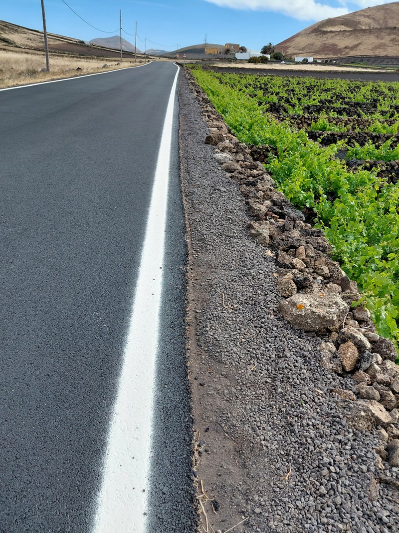 Carretera El Peñón - La Vegueta, Tinajo